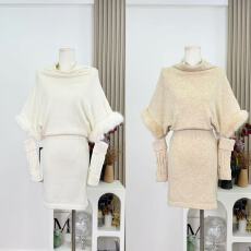 批发OKMASHOP 一字肩针织<b class='q'>连衣裙</b>女秋高级感气质纯欲性感<b class='q'>露肩</b>包臀裙子