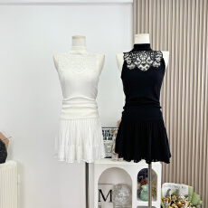 批发M900辣妹背心女2026新款高领<b class='q'>修身</b>无袖针织内搭设计感外穿打底上衣