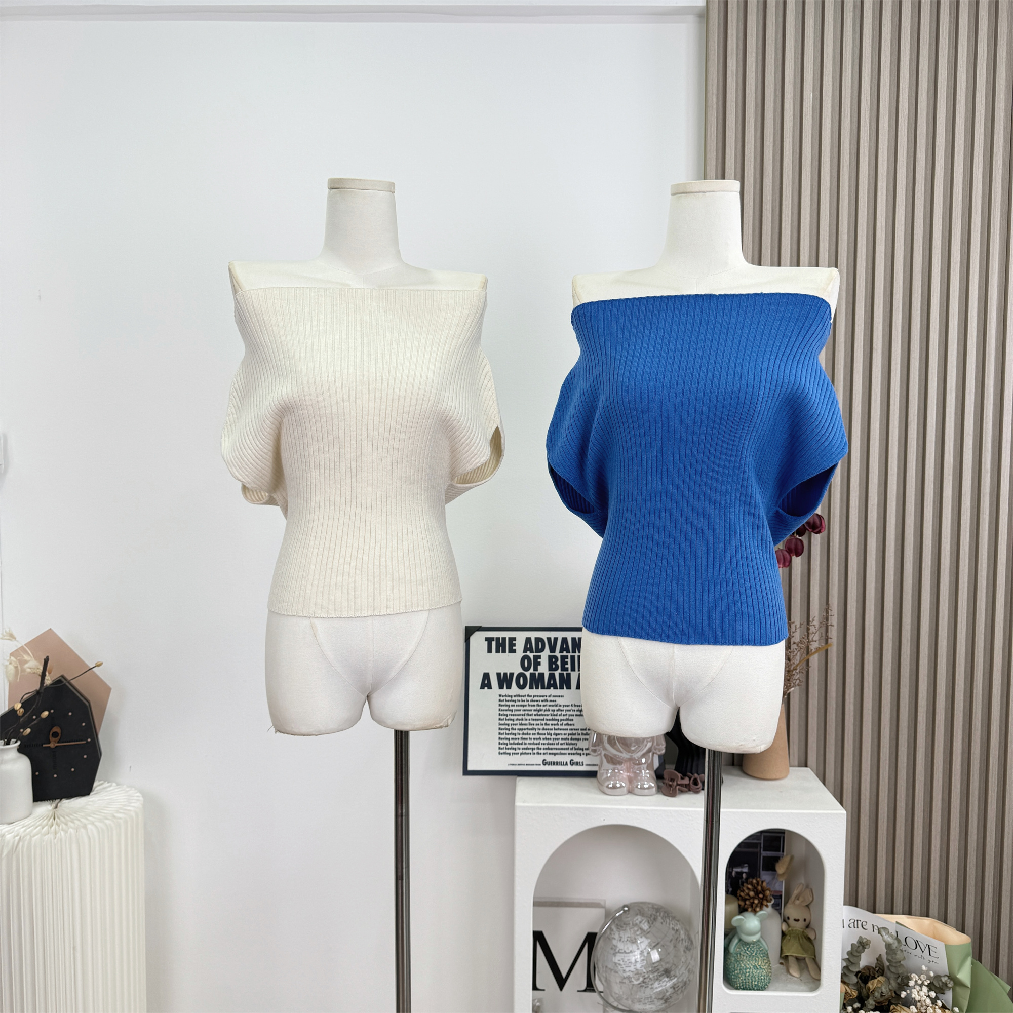 안녕하세요. 팬 팬 감기 흰색 피부 아름다운 품격 뽕나무 누에 실크 양모 혼방 오프숄더 둘 착용 니트 맨위