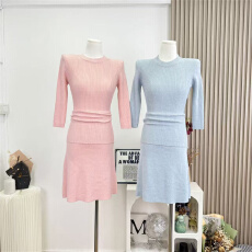 批发【Farte Shop】怦然心动 莱赛尔毛织T恤直筒半裙两件套女<b class='q'>春</b>秋套装