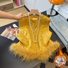 批发实拍新中式唐装缎面重工提花圆领夹棉加厚盘扣亮片鸵鸟毛背心马甲