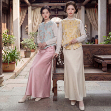 批发新中式新款2026春夏盘扣缎面提花重工刺绣汉服上衣半身裙马甲套装