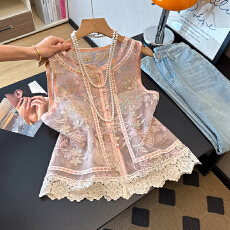 批发实拍新中式古典镂空重工刺绣圆领盘扣花边下摆国风坎肩马甲上衣