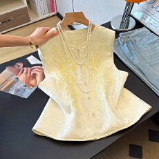 批发实拍新中式古典民族风缎面重工提花立体刺绣圆领盘扣改良马甲上衣