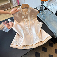 批发实拍新中式春夏中国风缎面重工提花刺绣立领盘扣改良马甲上衣外套