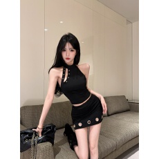批发实拍 性感辣妹露腰镂空挂脖背心上衣显瘦包臀短裙两件套套装
