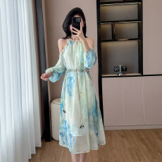 批发波西米亚<b class='q'>露肩</b>晕染海边度假<b class='q'>连衣裙</b>女春夏新款贝壳花边茶歇长裙