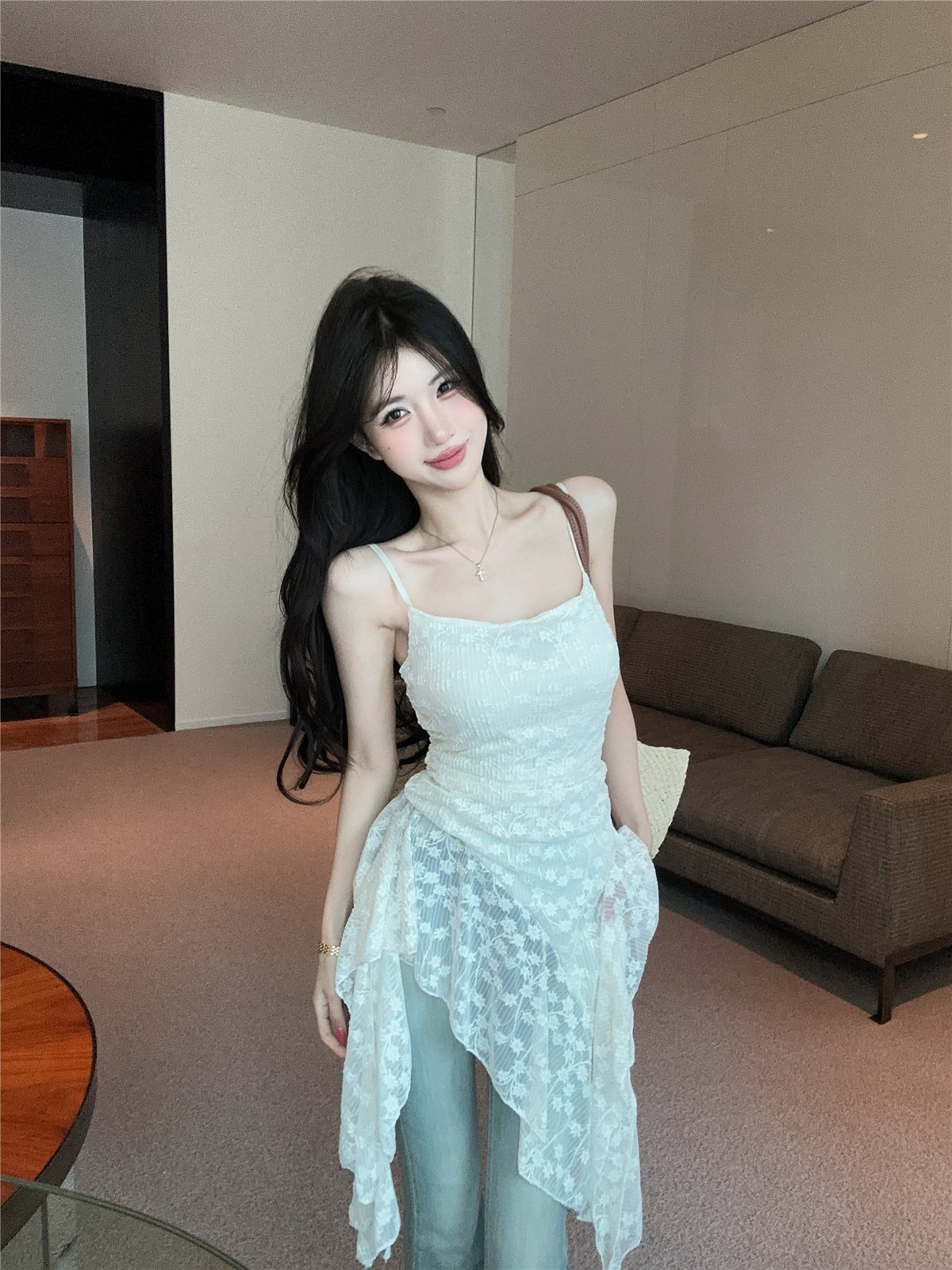 실사 정가 핫걸 불규칙 레이스 프릴 슬립 작은 대중 고유 한 Chic 오프숄더 슬림해 보이는 다용도 맨위