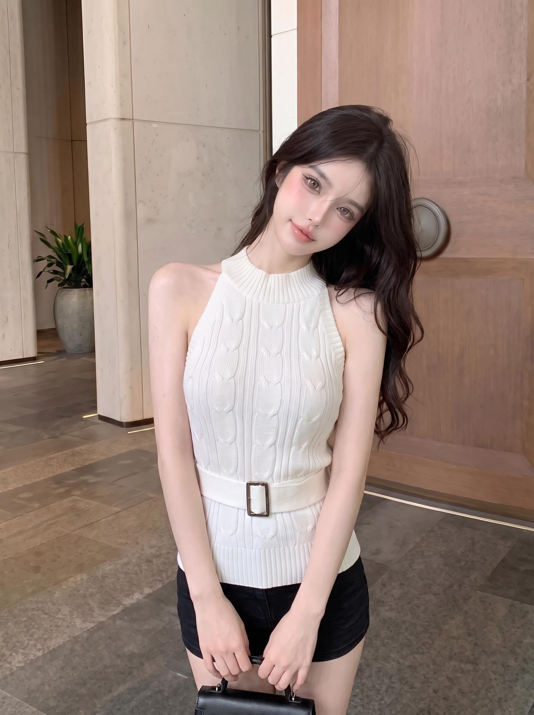 法式高领挂脖针织马甲高腰修身显瘦辣妹外穿吊带背心 服裝批發女裝批發服飾貨源