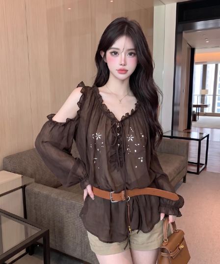 실사 정가 프랑스식 오프숄더 쉬폰 셔츠 프릴 V넥 레이스업 얇은 스타일 자수 긴팔 맨위 벨트 포함