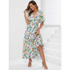 批发推荐实拍跨境人棉印花<b class='q'>蝙蝠</b>袖深V收腰分层<b class='q'>连衣裙</b>海边沙滩度假裙