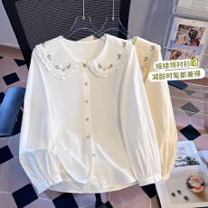 批发实拍小清新娃娃领刺绣长袖<b class='q'>衬衫</b>女2026早春新款学院风甜美减龄上衣
