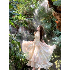 批发Q女家 迷蝶游园会/仙气度假连衣裙夏季晕染蝴蝶碎花大摆挂脖长裙