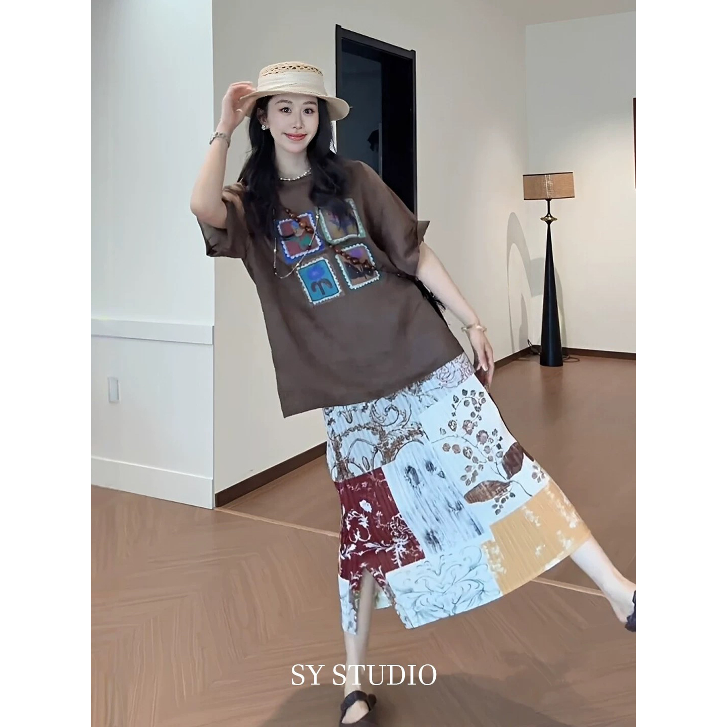 루즈핏 네 궁전 그리드 만화 다용도 연령 감소 라운드 넥 반팔 셔츠 반신 스커트 임산부 세트
