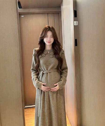 2026 임산부 가을 겨울 신제품 3 차원 꽃 게으른 착용 가져 가라. 한국 스타일 임산부 스웨터 연령 감소 품격 슬림해 보이는 세트