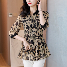 批发实拍2026夏季薄款豹纹衬衫女小众设计感百搭中长款衬衫