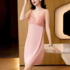 批发2026实拍春夏新款<b class='q'>蕾丝</b>中长款弹力缎面带胸垫<b class='q'>背心裙</b>