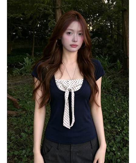와 사고 방식 한 부서 나비 매듭 단추 도트 무늬 패치워크 페이크 레이어드 반팔 티셔츠 여성 여름 낮은 네크라인 맨위