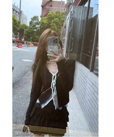 원본 품질 검정색 핫걸 페이크 레이어드 자외선 차단 긴팔 오픈 가디건 여성 봄 레이스 조각 맨위