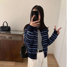 批发秋冬新款圆领针织衫短款条纹长袖毛衣开衫韩系<b class='q'>甜美</b>上衣