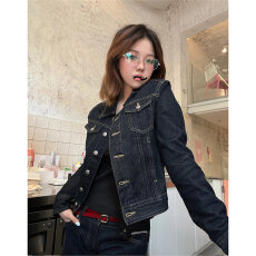 批发短款蓝色牛仔外套女2026年新款春秋季美式复古休闲设计感<b class='q'>百搭</b>夹克