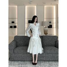 批发流动的月光草木系莱赛尔V领飘带衬衫<b class='q'>伞</b><b class='q'>裙</b>秋+半<b class='q'>裙</b>