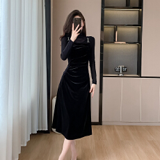 批发黑色金<b class='q'>丝绒</b>吊带裙女春款<b class='q'>连衣裙</b>两件套2026新款高级感修身打底裙子