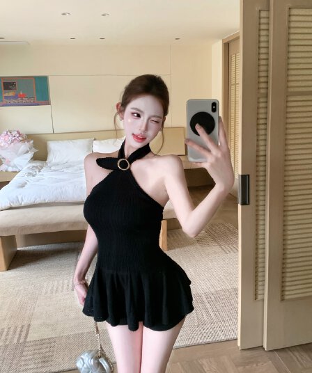 정가 실사 슬림해 보이는 작은 샤넬 스타일 행침 목 백리스 니트 조끼 矜贵 품격 고유 한 새로운 여름 맨위