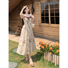 批发实拍~<b class='q'>大码</b>女装蕾丝边碎花<b class='q'>雪纺</b>连衣裙夏季新款微胖<b class='q'>大码</b>温柔裙子