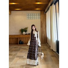 批发全店实拍大码女<b class='q'>装</b>刺绣波点内搭连衣裙气质修身裙子加厚长款背带裙