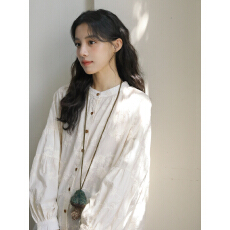 批发实拍2025秋季新款 文艺森系刺绣小花宽松舒适棉<b class='q'>衬衫</b>女