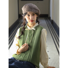 批发秒发实拍2026春季新款 文艺<b class='q'>甜美</b>气质复古绞花毛衣马甲上衣女