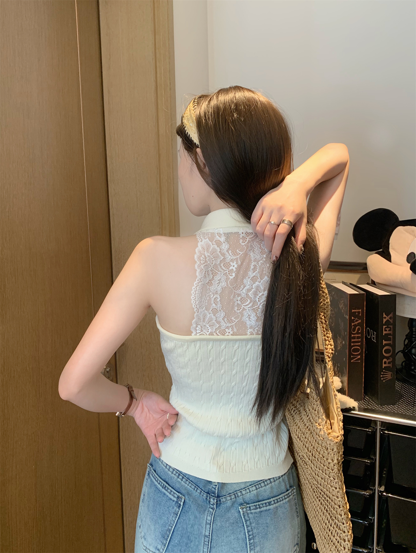 FA36495# 绑带黄色挂脖针织背心女夏蕾丝拼接露背无袖短款上衣 服裝批發女裝批發服飾貨源