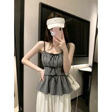 批发实拍实价少女醋酸格纹吊带背心女夏外穿设计感短款<b class='q'>小衫</b>上衣
