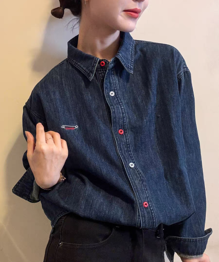알파벳 자수 데님 여성 셔츠 유럽 역 2026 새로운 유럽 상품 여성 의류 패션 기본 셔츠 트렌디