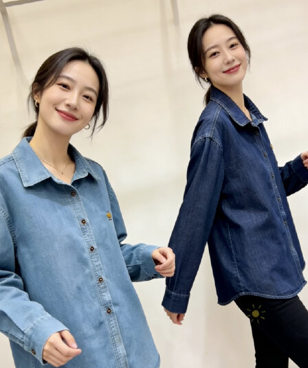 2026 봄 새로운 진한 파란색 자수 데님 여성 셔츠 재킷 긴팔 폴로 칼라 스택 착용 인사이드 가져 가라. 셔츠 맨위
