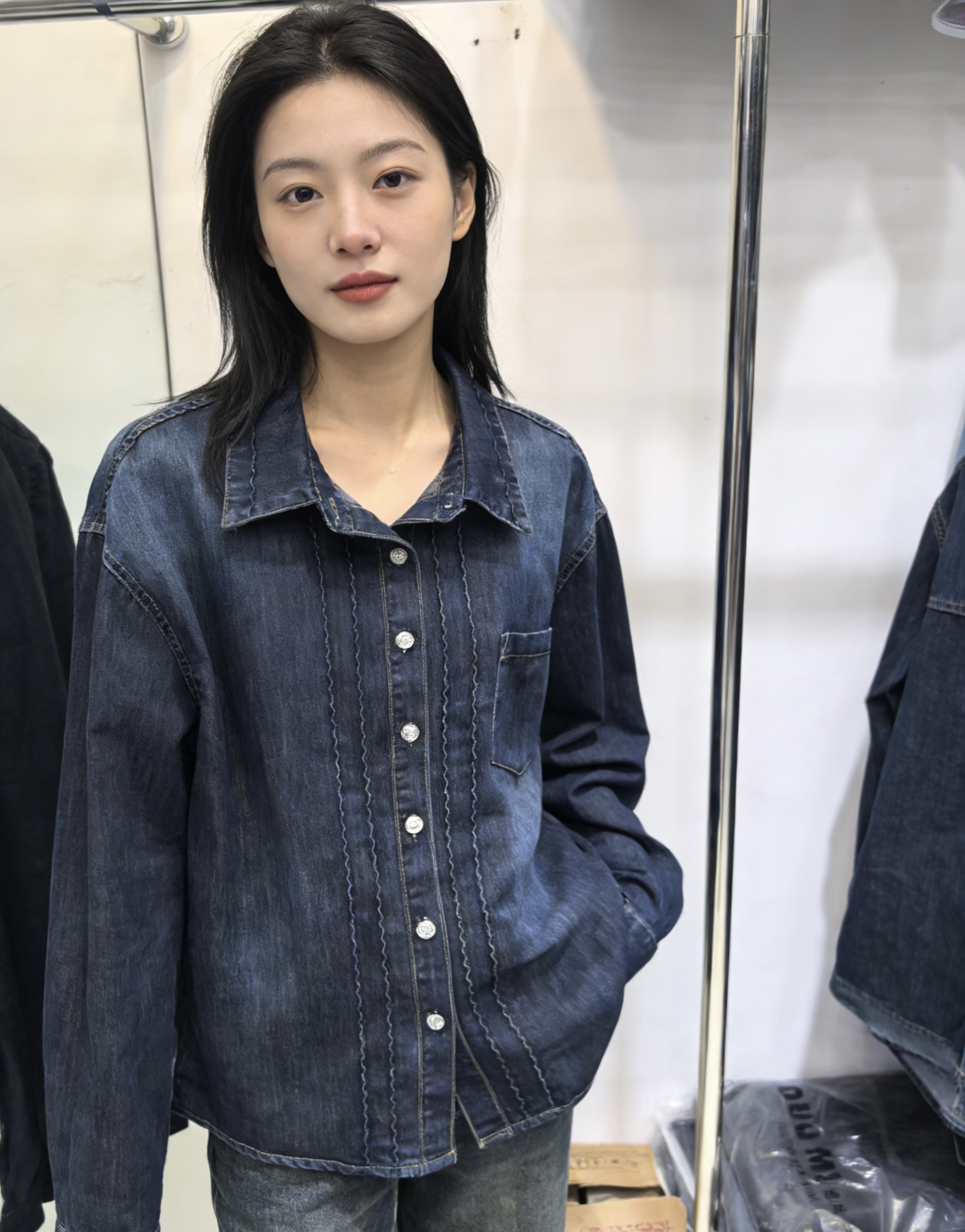 무거운 작업 레트로 데님 폴로 칼라 셔츠 2026 년 봄 가을 한국 스타일 세련된 루즈핏 긴팔 여성