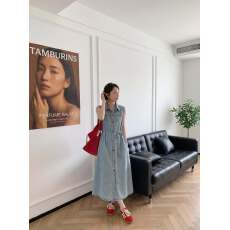 批发2026<b class='q'>夏</b>设计感走线纽扣气质百搭无袖牛仔连衣裙女显瘦气质长裙