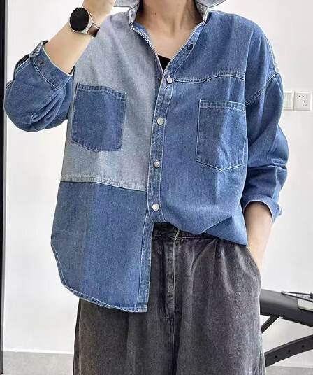 새로운 배색 패치워크 데님 여성 셔츠 봄 가을 루즈핏 빅 사이즈 느긋한 바람 레트로 워싱 더블 주머니 셔츠 외부