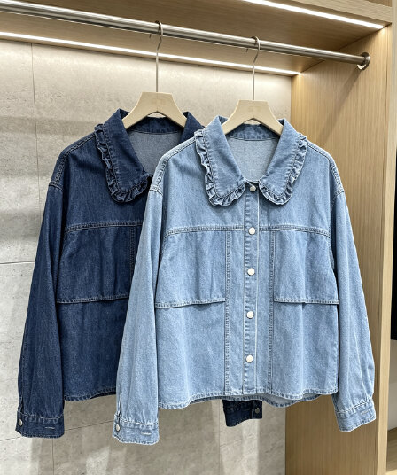 한 부서 프릴 베이비 칼라 주간 실크 데님 여성 코트 이른 가을 루즈핏 쇼트 스타일 연령 감소 프릴 칼라 맨위