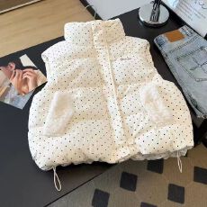 批发秋<b class='q'>冬</b>季韩版百搭甜美波点棉服马甲小个子日系保暖时尚无袖坎肩