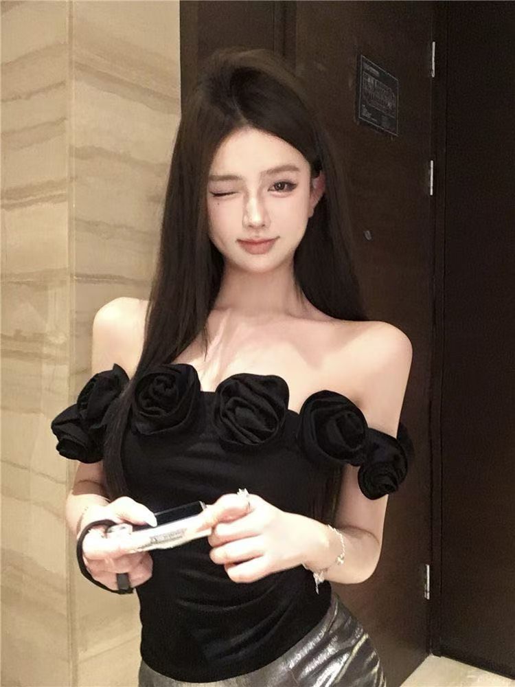 핫걸 쇼트 스타일 민소매 슬립 3 차원 꽃 장식 패션 눈길을 끄는 오프숄더 보트넥 순수한 욕망 바람 여름 작은 엄마 바람