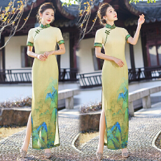 批发实拍优雅走秀旗袍新款2026年万里江山图复古长款舞台<b class='q'>演出服</b>