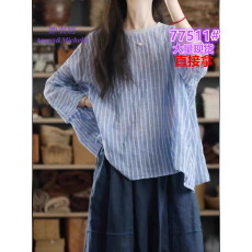 批发2026年早春上衣<b class='q'>宽松</b>休闲亚麻棉麻蓝色条纹圆领蝙蝠袖套头衬衫女