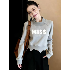 批发韩版休闲灰色卫衣圆领个性减龄长袖短款时髦随性<b class='q'>上衣</b>2026春季女