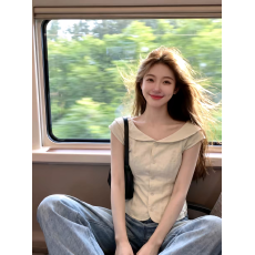 批发韩系ins温柔<b class='q'>甜美</b>娃娃翻领小衫女2026夏季设计感减龄修身百搭衬衣