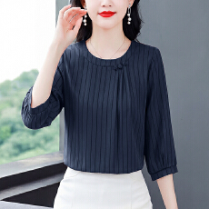 批发妈妈条纹衬衫女装<b class='q'>中袖</b>t恤春夏季新款宽松真丝<b class='q'>雪纺上衣</b>七分袖小衫