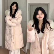 批发大毛领中<b class='q'>长款</b>棉服女2025年新款冬季宽松保暖外套韩系甜美棉衣棉袄