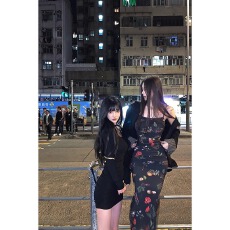 批发紫色肌理感内搭早春新款修身绝美巨好看春季百搭短款甜辣碎花吊带