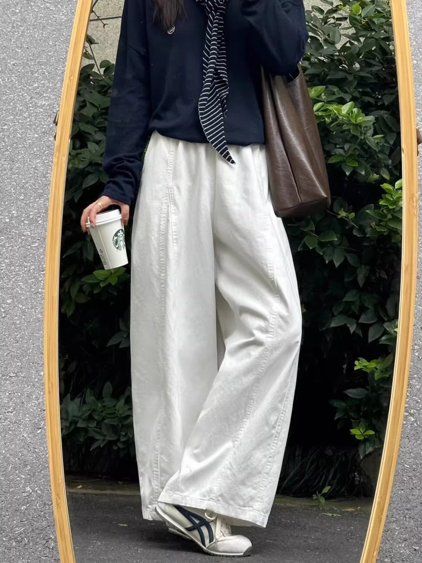 3 차원 허리 고밀도 사선 무늬 화이트 바지 도루 센스 빅 사이즈 슬림해 보이는 루즈핏 워크웨어 캐주얼 와이드 레그 팬츠